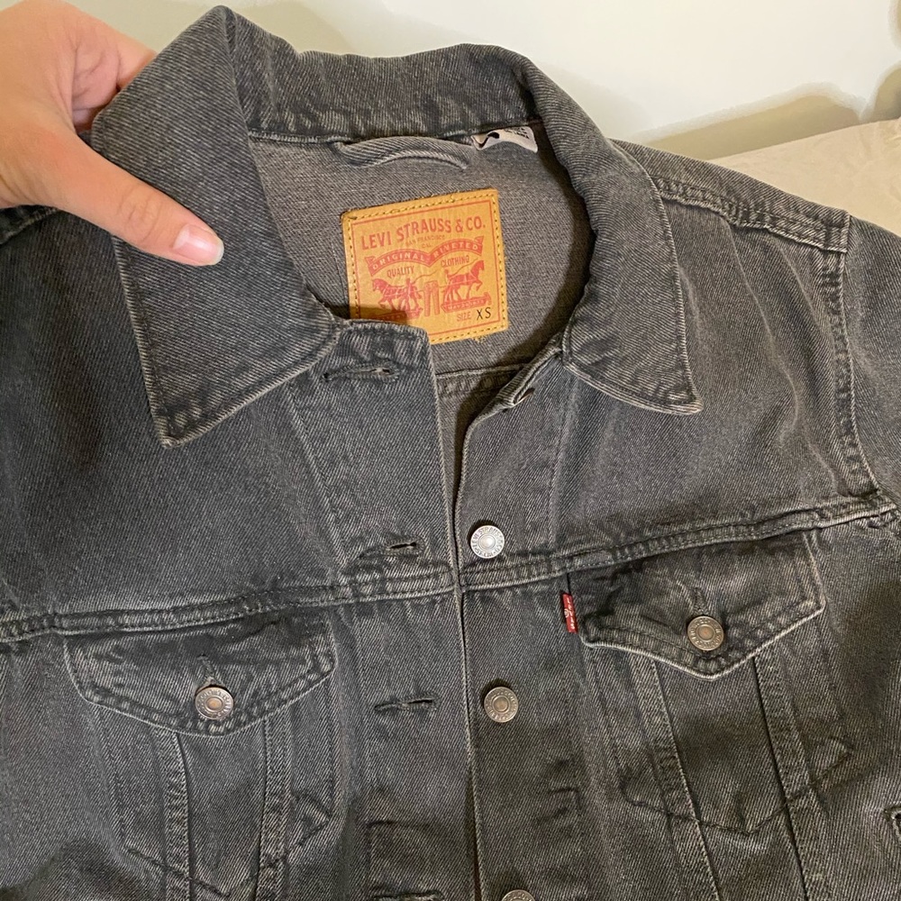 Levi’s denim jacket - Picture 1 of 3